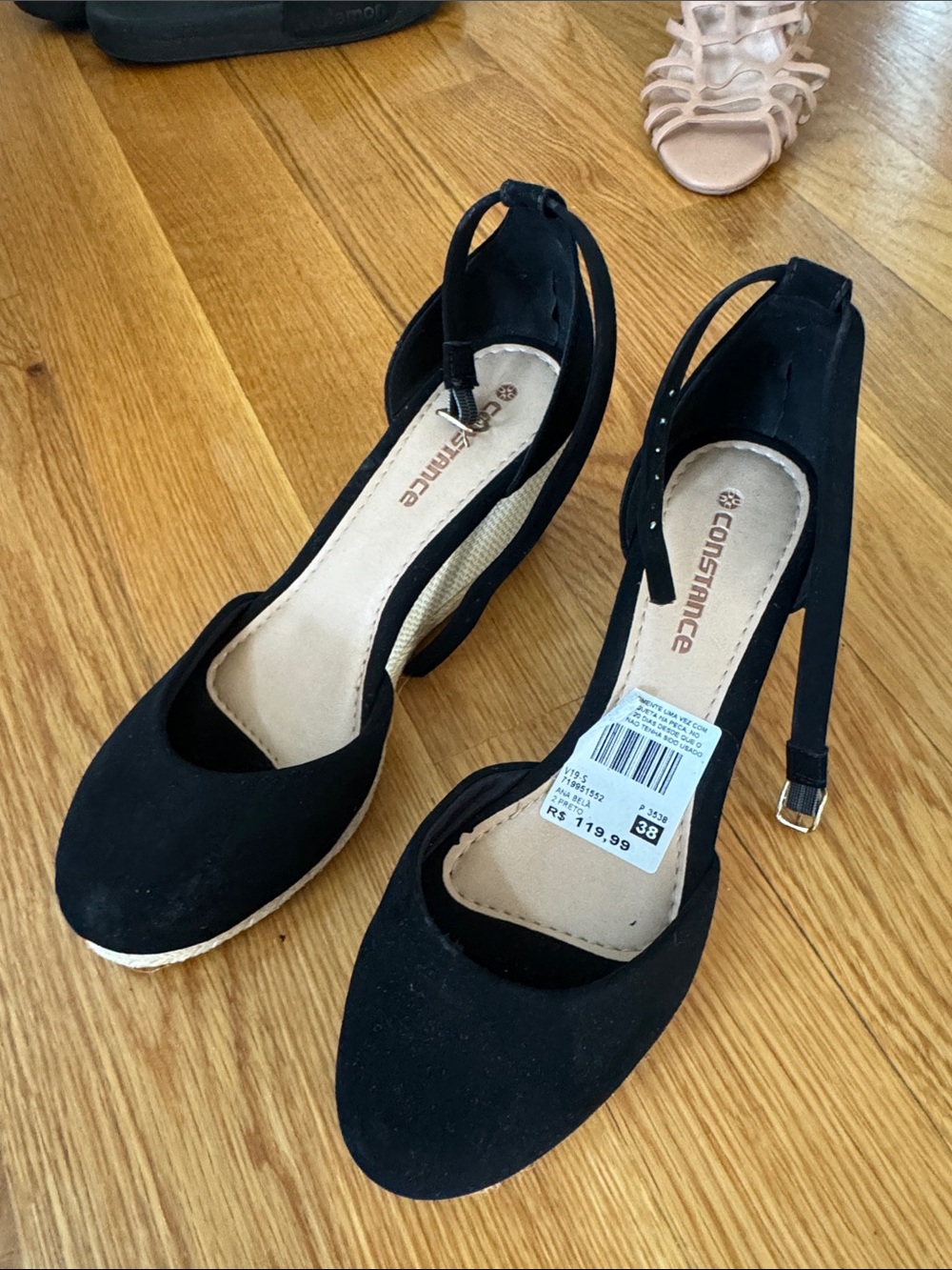 AEROSOLES Black Suede Ankle-Strap Pointed-Toe Heels